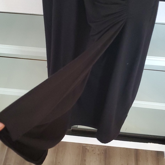 Dress - Picture 5 of 8